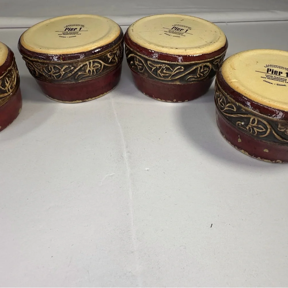Pier 1 Celtic design tea/espresso/Yunomi cups